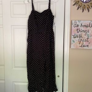 NEVER WORN Old navy jumpsuit